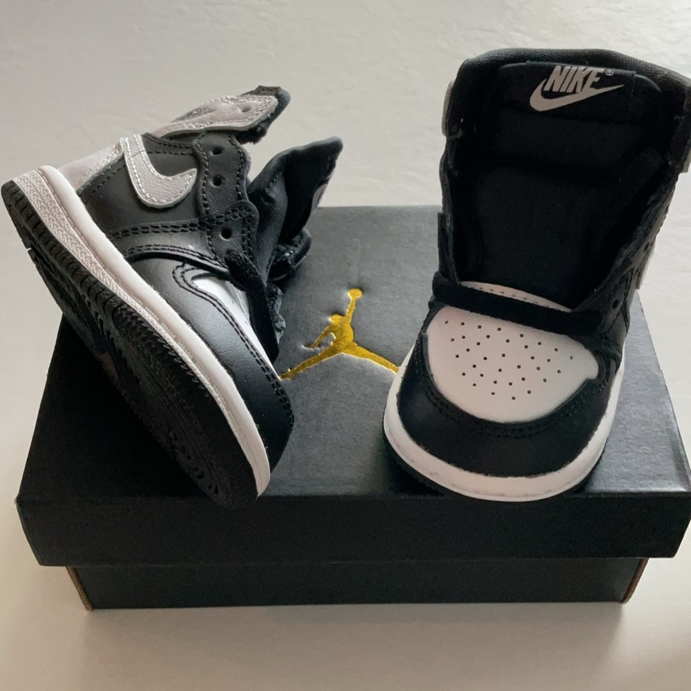 Nike Jordan 1 Retro High OG Sneakers Black/White